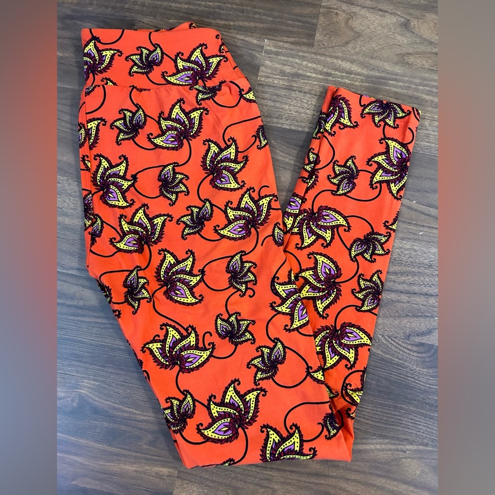 LuLaRoe One Size Leggings - brand new. Former consultant.
